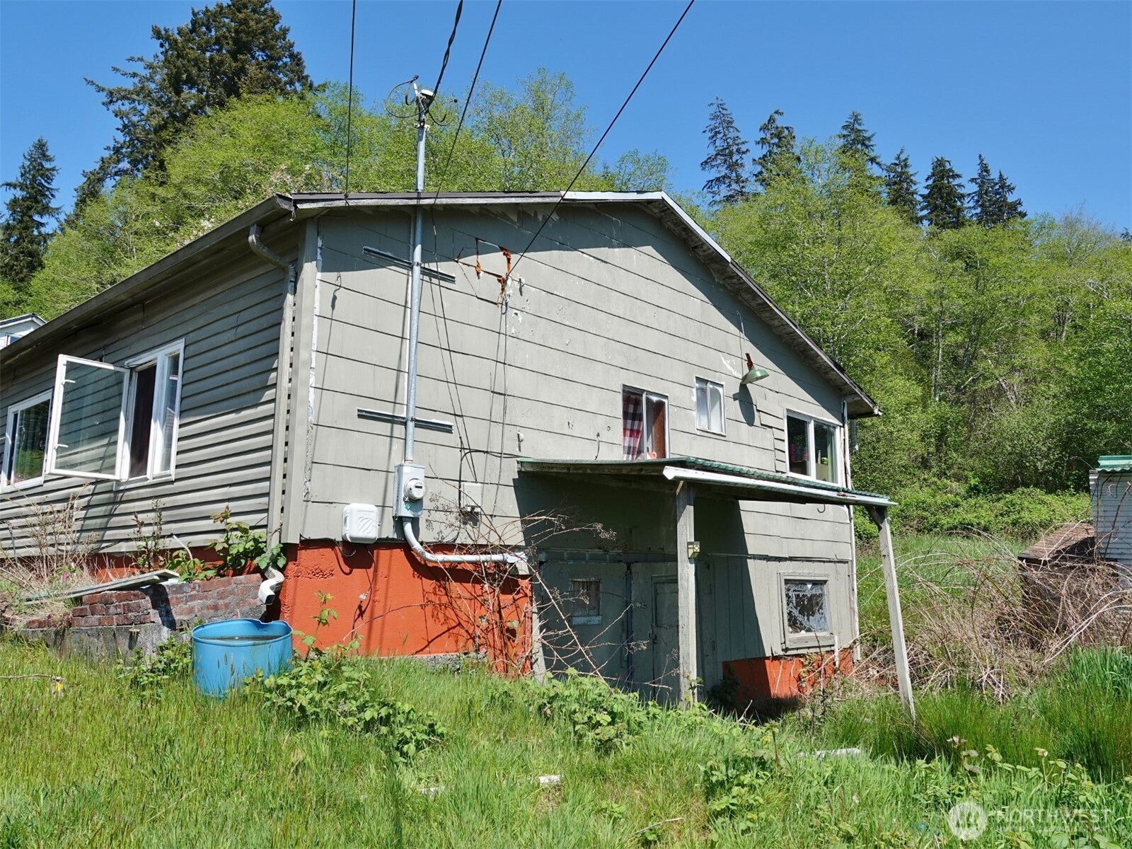 800 Rayonier Avenue