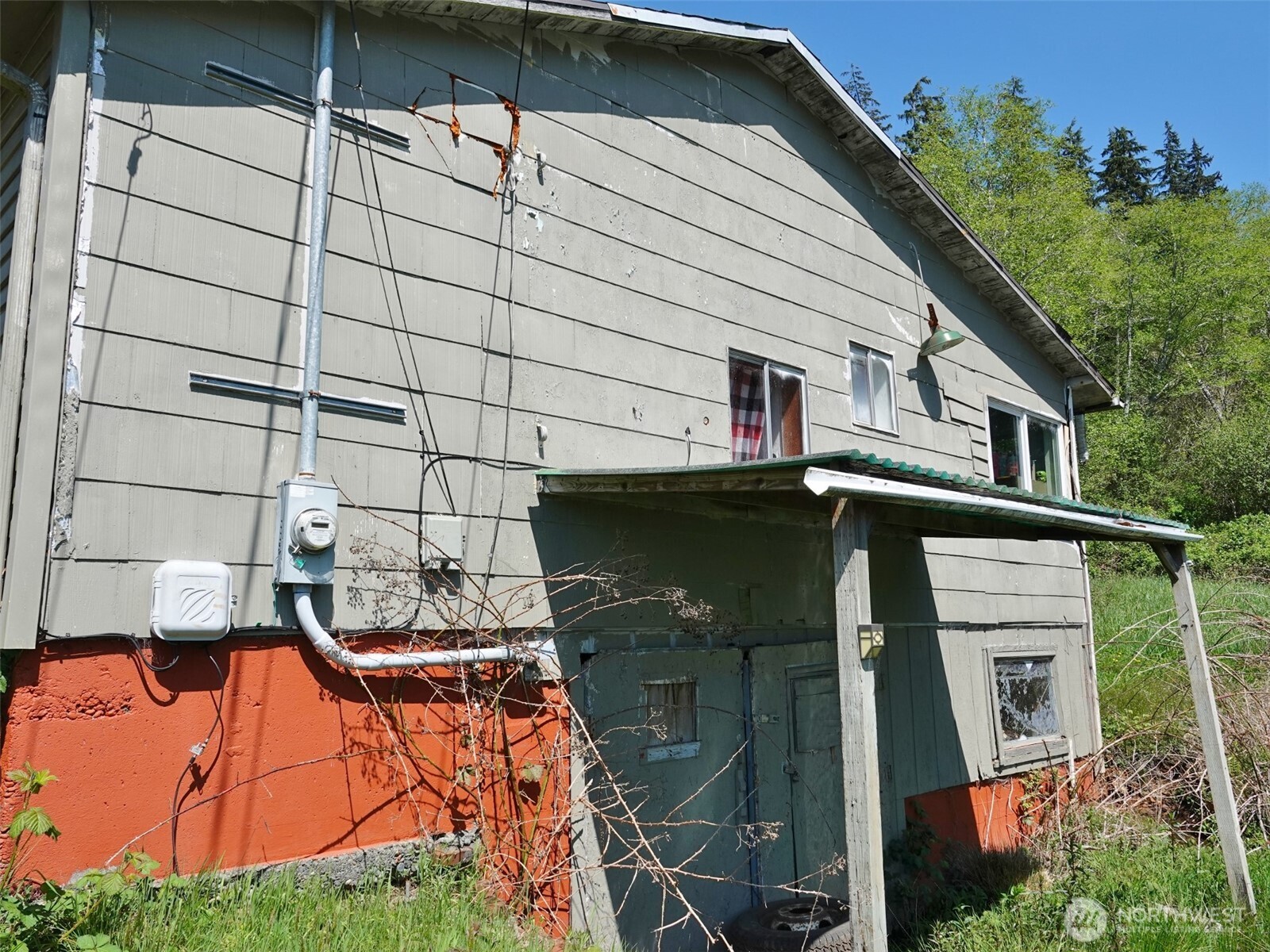 800 Rayonier Avenue