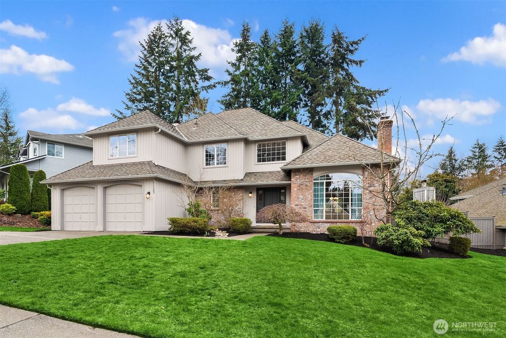 Photo of 1123 SW 333rd Place, Federal Way, WA 98023 (MLS # 2350158)