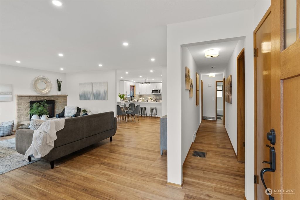 Photo of 2848 NW 74th Street, Seattle, WA 98117 (MLS # 2207358)