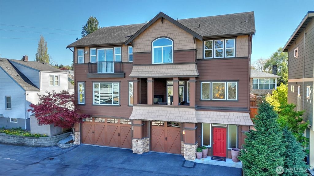Photo of 1411 Shattuck Avenue S, Renton, WA 98055 (MLS # 2376986)