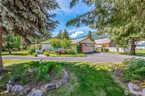 Photo of 9280 E Leavenworth Road, Leavenworth, WA 98826 (MLS # 2535903)