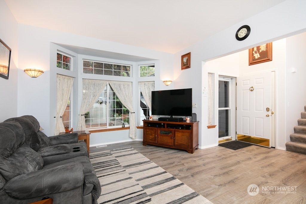 Photo of 1605 131st Drive NE, Lake Stevens, WA 98258 (MLS # 2001270)