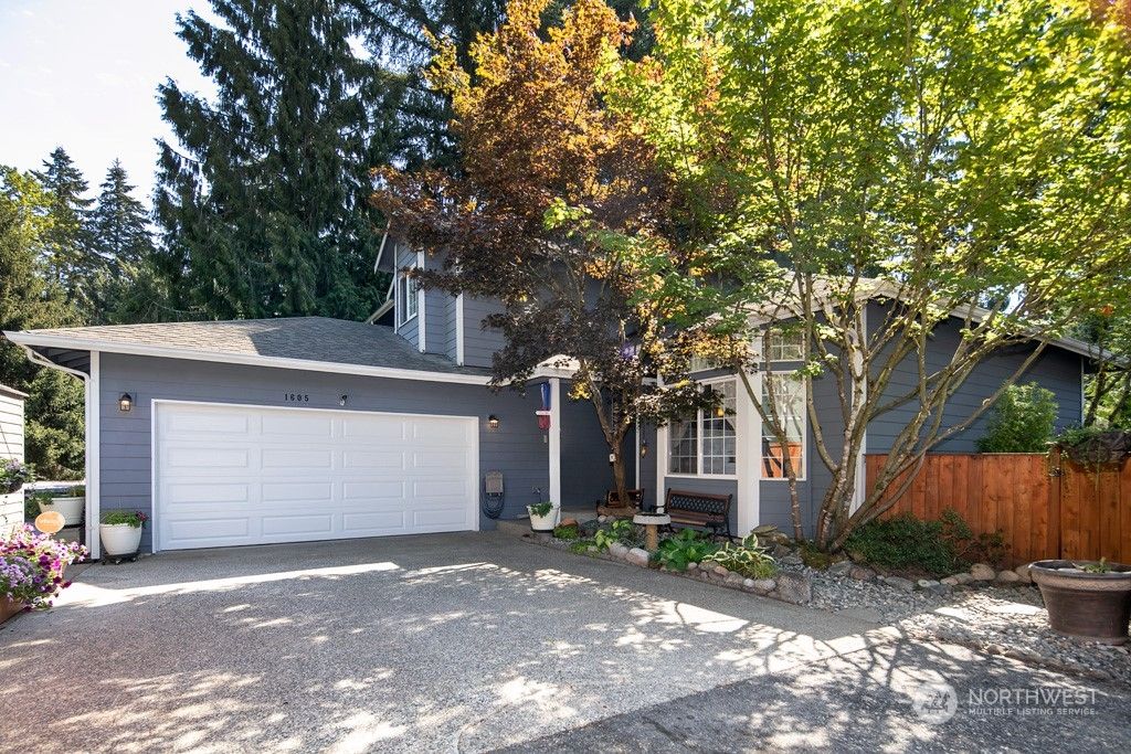 Photo of 1605 131st Drive NE, Lake Stevens, WA 98258 (MLS # 2001270)