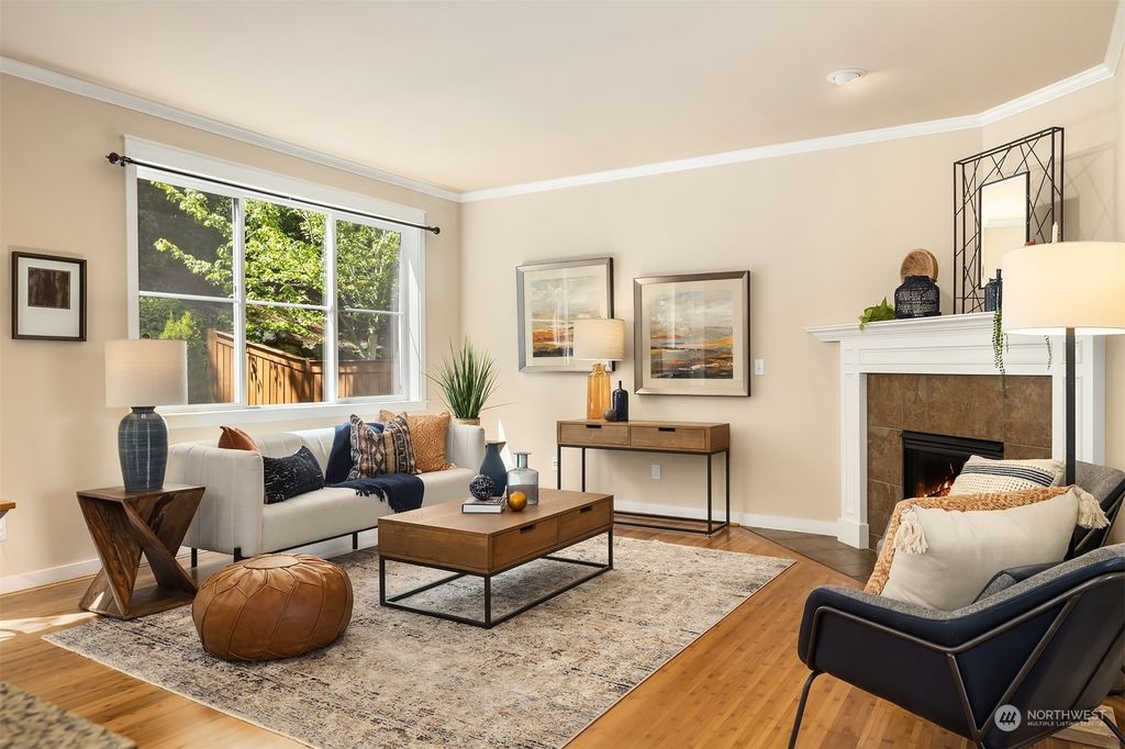 Photo of 7719 39th Avenue S, Seattle, WA 98118 (MLS # 2069923)