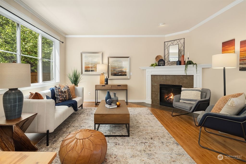 Photo of 7719 39th Avenue S, Seattle, WA 98118 (MLS # 2069923)