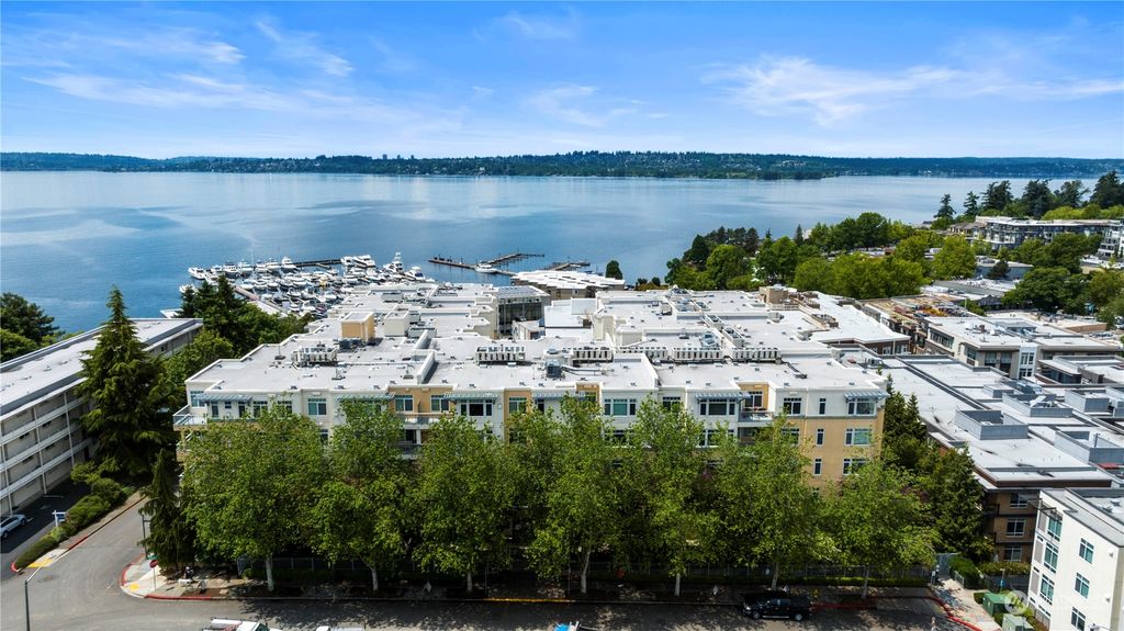 Photo of 109 2nd Street S #235, Kirkland, WA 98033 (MLS # 2130819)