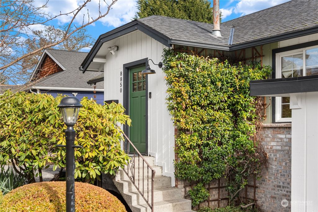 Photo of 8850 30th Avenue SW, Seattle, WA 98126 (MLS # 2330627)