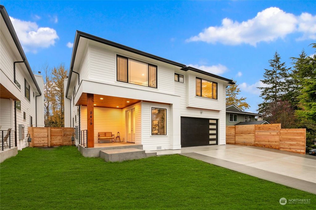 Photo of 2419 SW 346th Street, Federal Way, WA 98023 (MLS # 2311059)