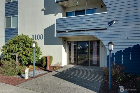 1100 Harrington Avenue NE 310 Renton WA 98056