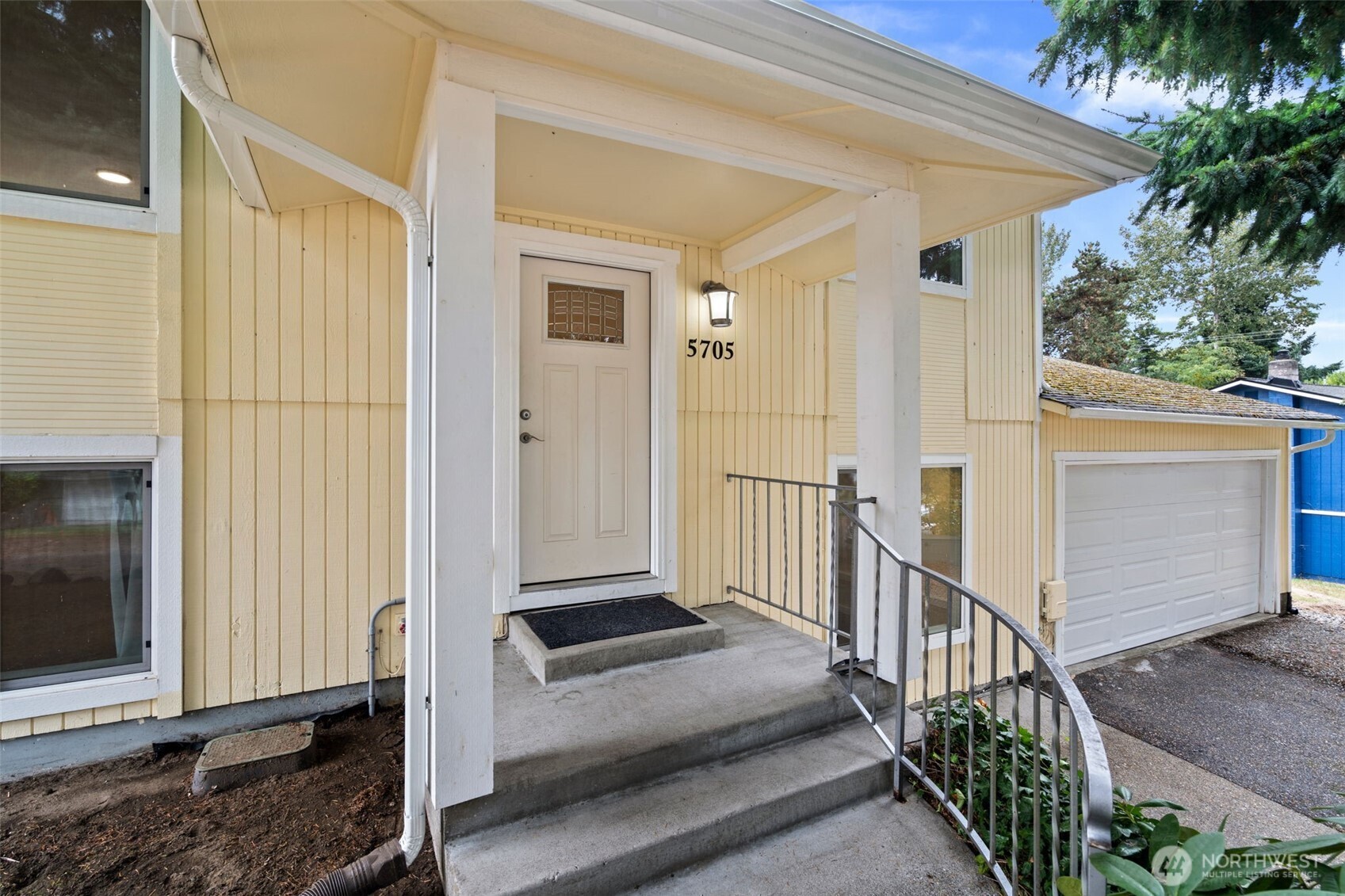 5705 38th Court SE