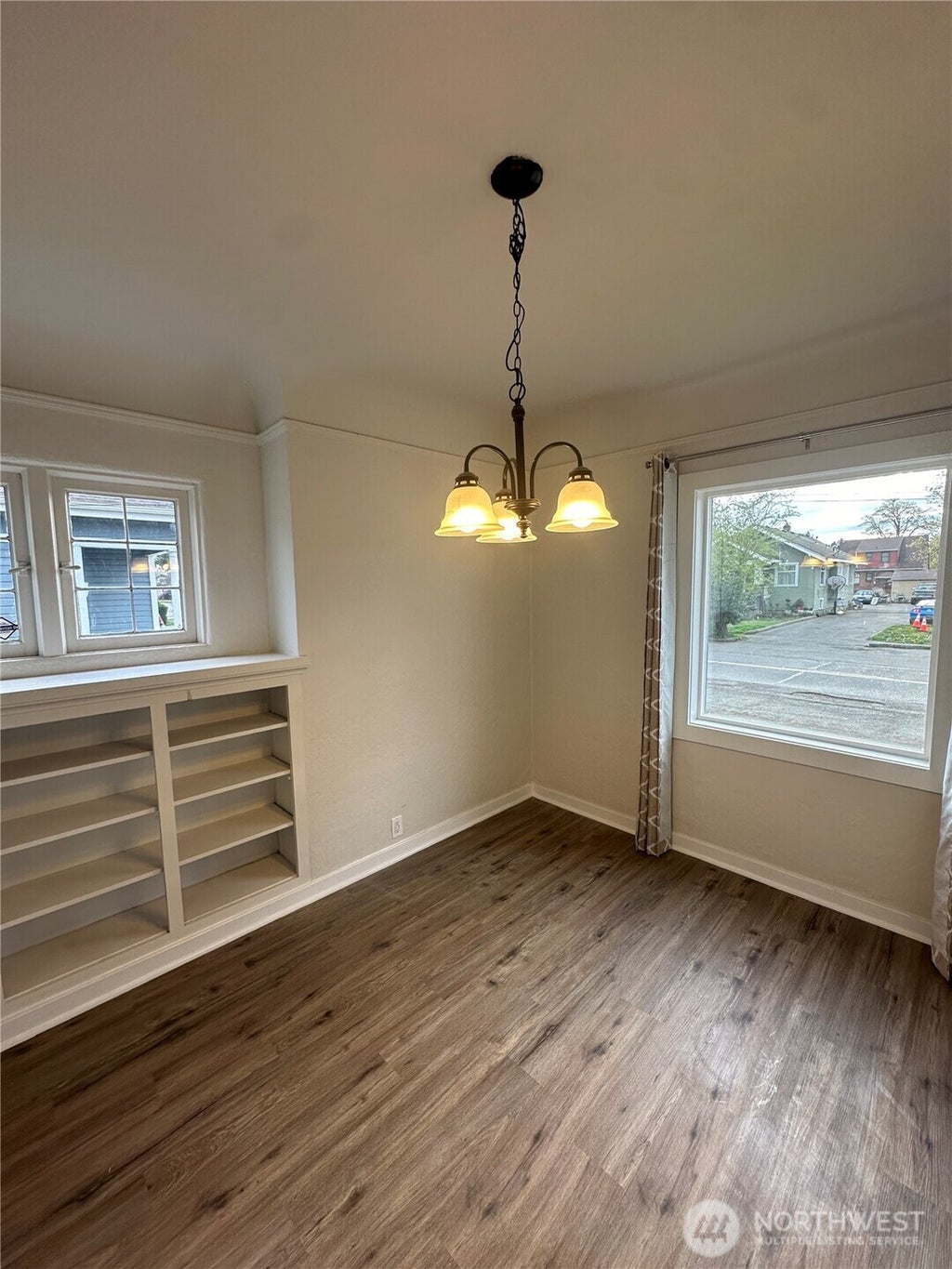 Photo of 414 2nd Avenue S, Kent, WA 98032 (MLS # 2593252)