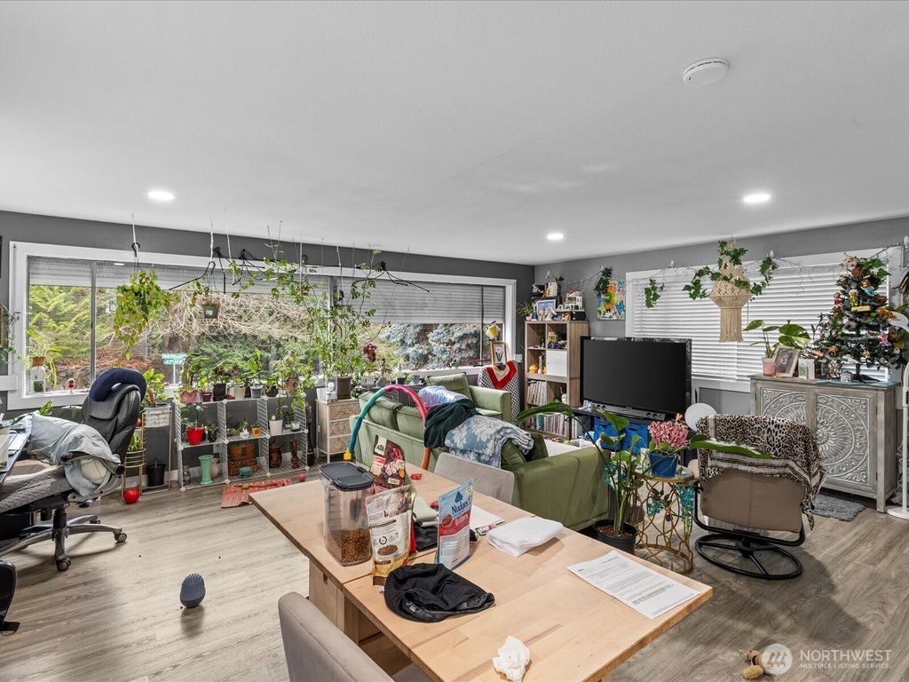 Photo of 7138 47th Avenue SW, Seattle, WA 98136 (MLS # 2457198)