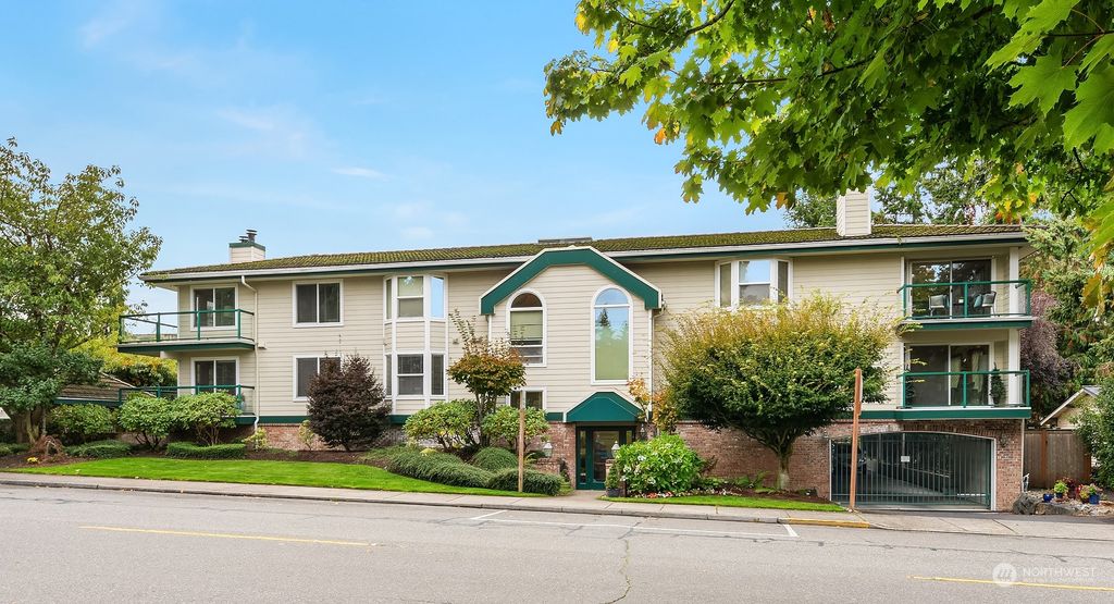 Photo of 609 7th Avenue N #B-305, Edmonds, WA 98020 (MLS # 2163280)