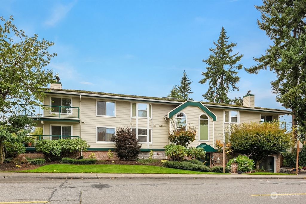 Photo of 609 7th Avenue N #B-305, Edmonds, WA 98020 (MLS # 2163280)