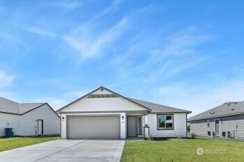 Photo of 312 N Montana Street, Moses Lake, WA 98837 (MLS # 2592974)