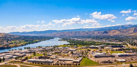 Photo of 3116 Ohme Road, Wenatchee, WA 98801 (MLS # 2566228)