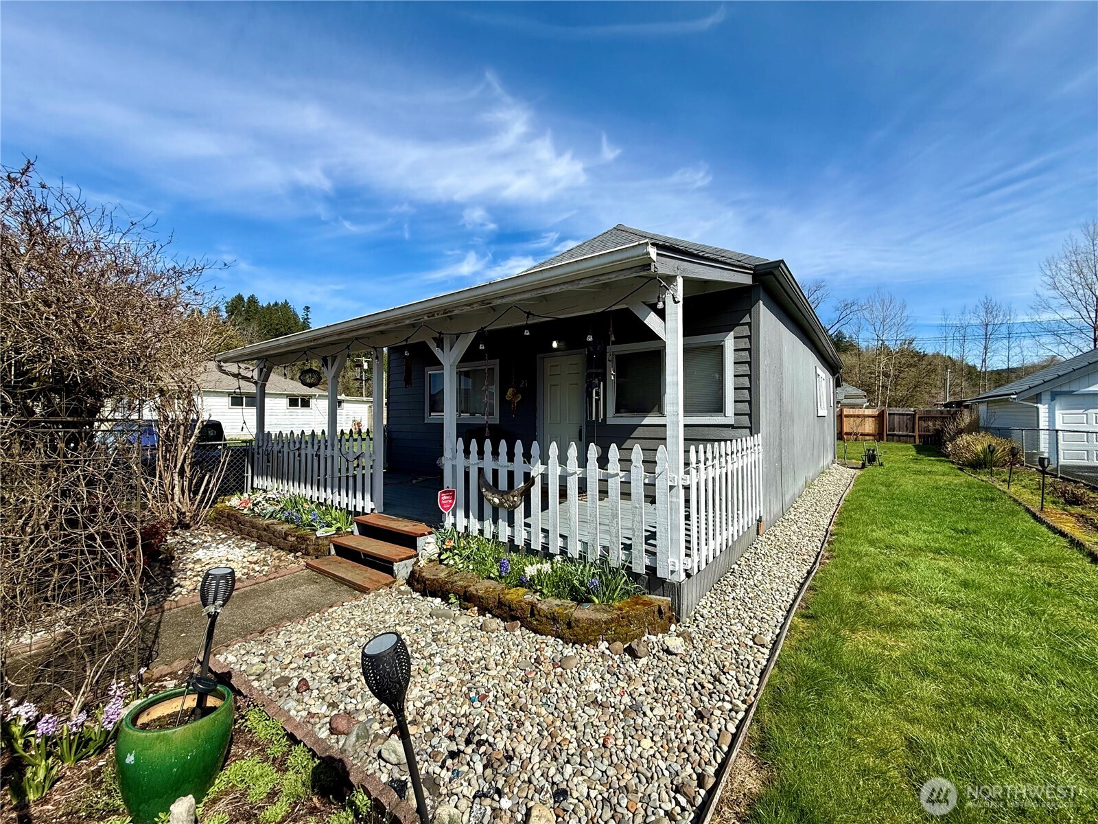 21 Cummings Avenue