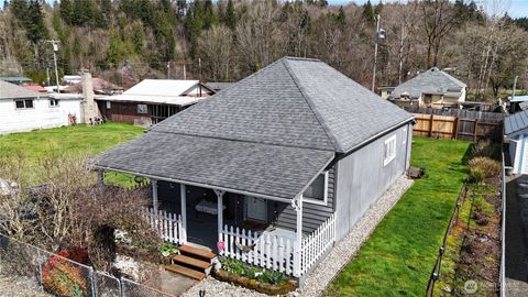 21 Cummings Avenue Elma WA 98541