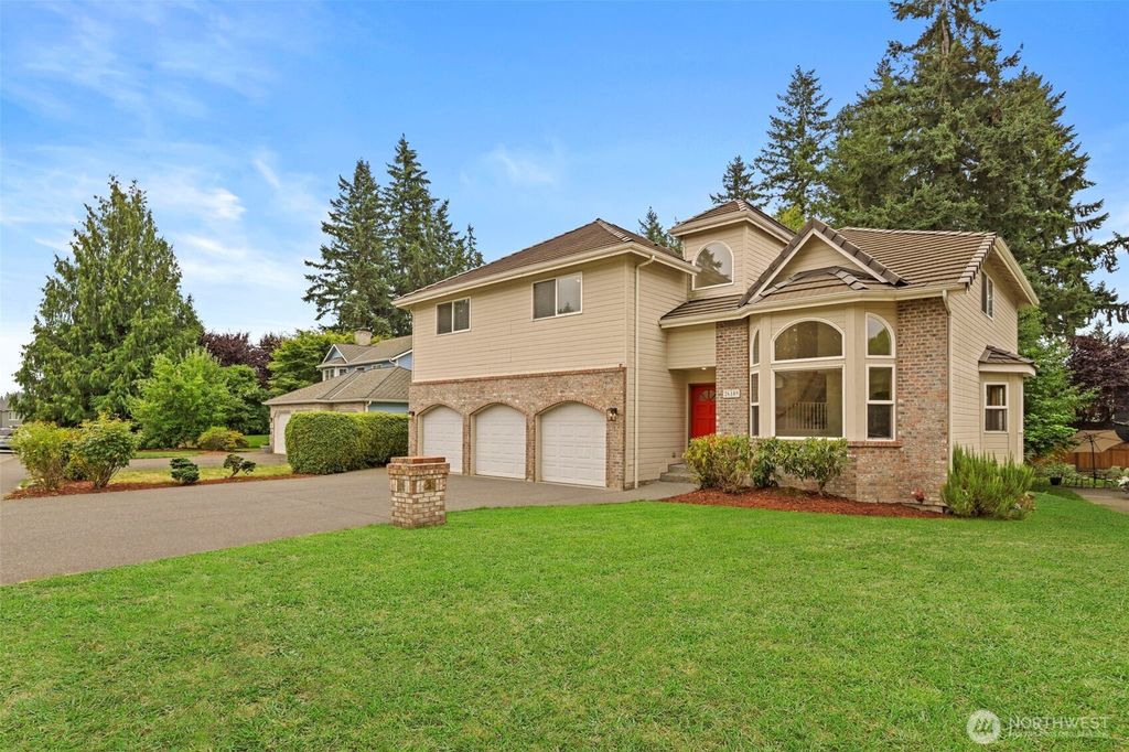 Photo of 26109 Lake Wilderness Country Club Drive SE, Maple Valley, WA 98038 (MLS # 2427008)