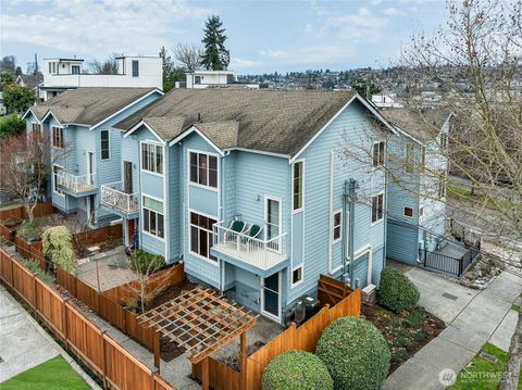 2400 W Boston Street Seattle WA 98199