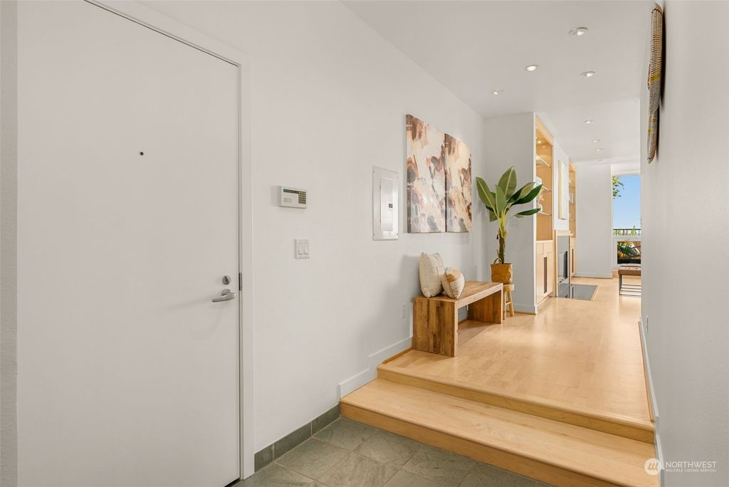 Photo of 720 Queen Anne Avenue N #602, Seattle, WA 98109 (MLS # 2071466)