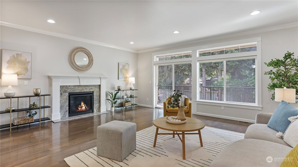 Photo of 12722 35th Avenue NE #C, Seattle, WA 98125 (MLS # 2238650)