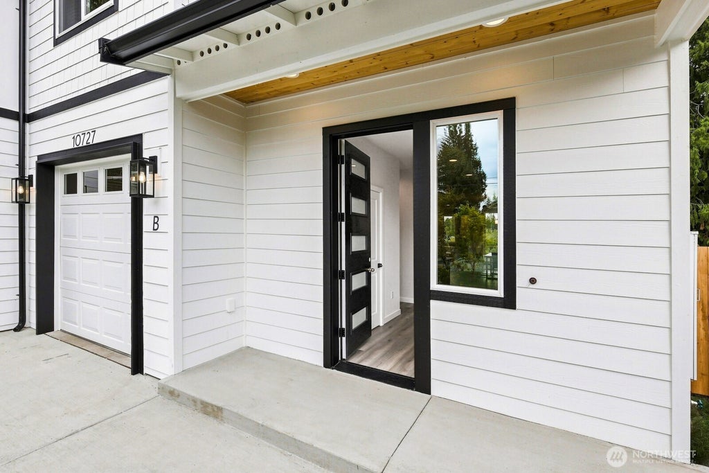 Photo of 10727 28th Street NE #A, Lake Stevens, WA 98258 (MLS # 2578461)