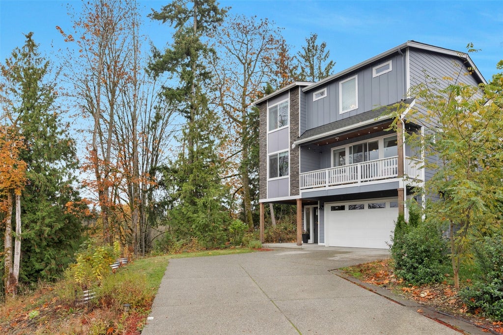 Photo of 6831 88th Drive NE, Marysville, WA 98270 (MLS # 2598496)