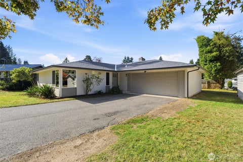 Photo of 1974 Cypress Court SE, Port Orchard, WA 98366 (MLS # 2592533)