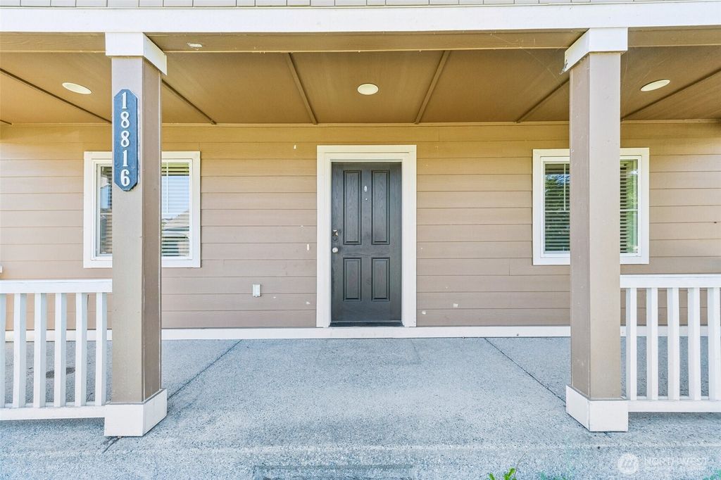 Photo of 18816 105th Lane E, Puyallup, WA 98374 (MLS # 2517863)