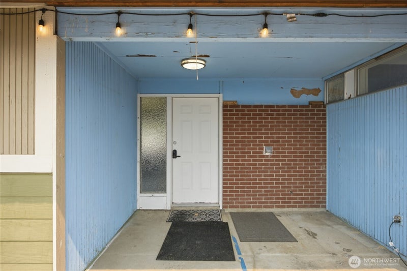 410 Loring Drive