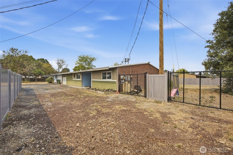 410 Loring Drive