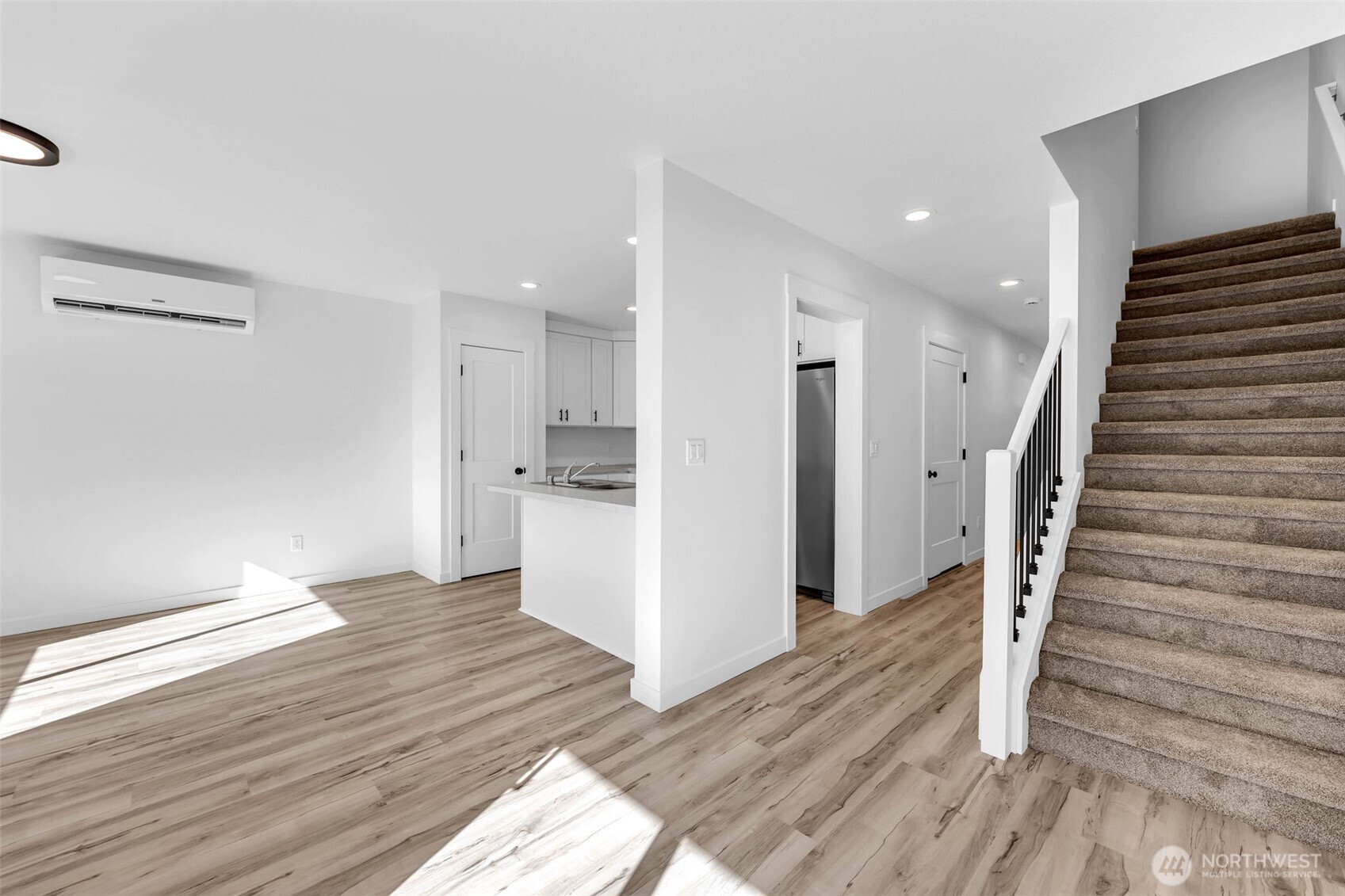 805 SW Front Street