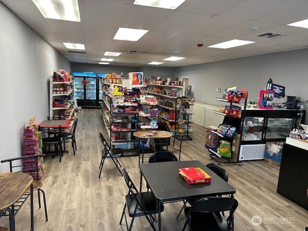 Photo of 20101 44th Ave Ave W #B, Lynnwood, WA 98036 (MLS # 2499746)