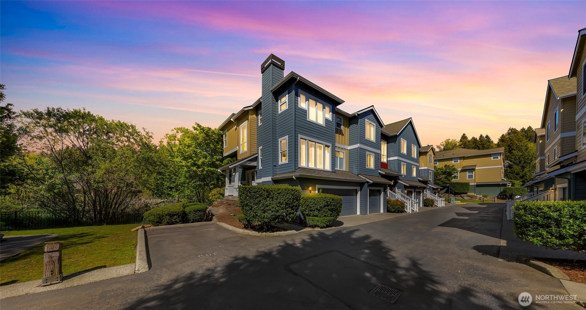 9067 161st Court NE 2704