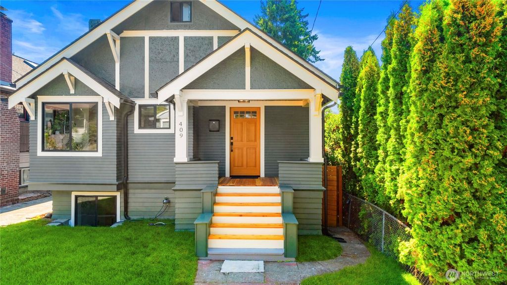 Photo of 409 NW 70th Street, Seattle, WA 98117 (MLS # 2427625)