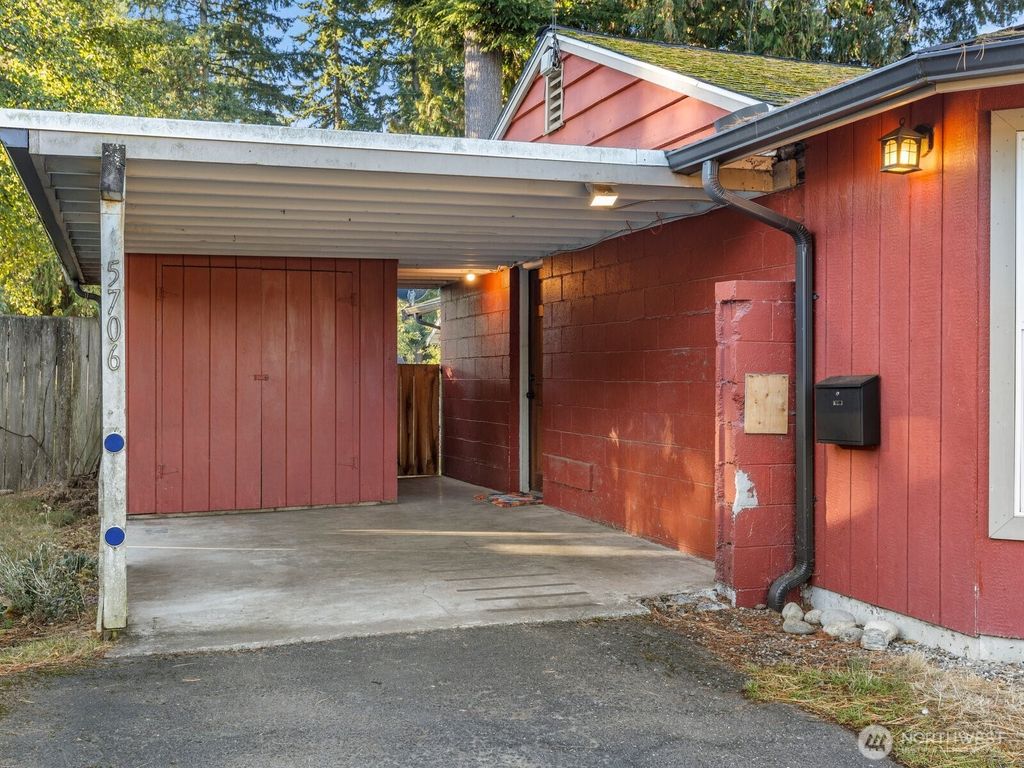 Photo of 5706 225th Street SW, Mountlake Terrace, WA 98043 (MLS # 2438676)