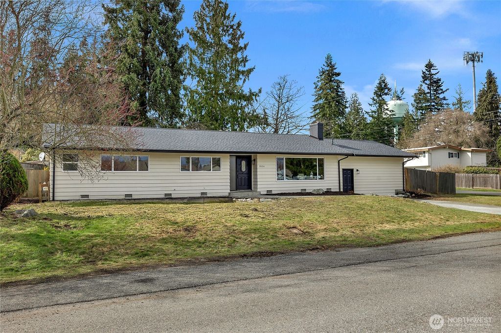 Photo of 9530 24th Avenue SE, Everett, WA 98208 (MLS # 2352058)
