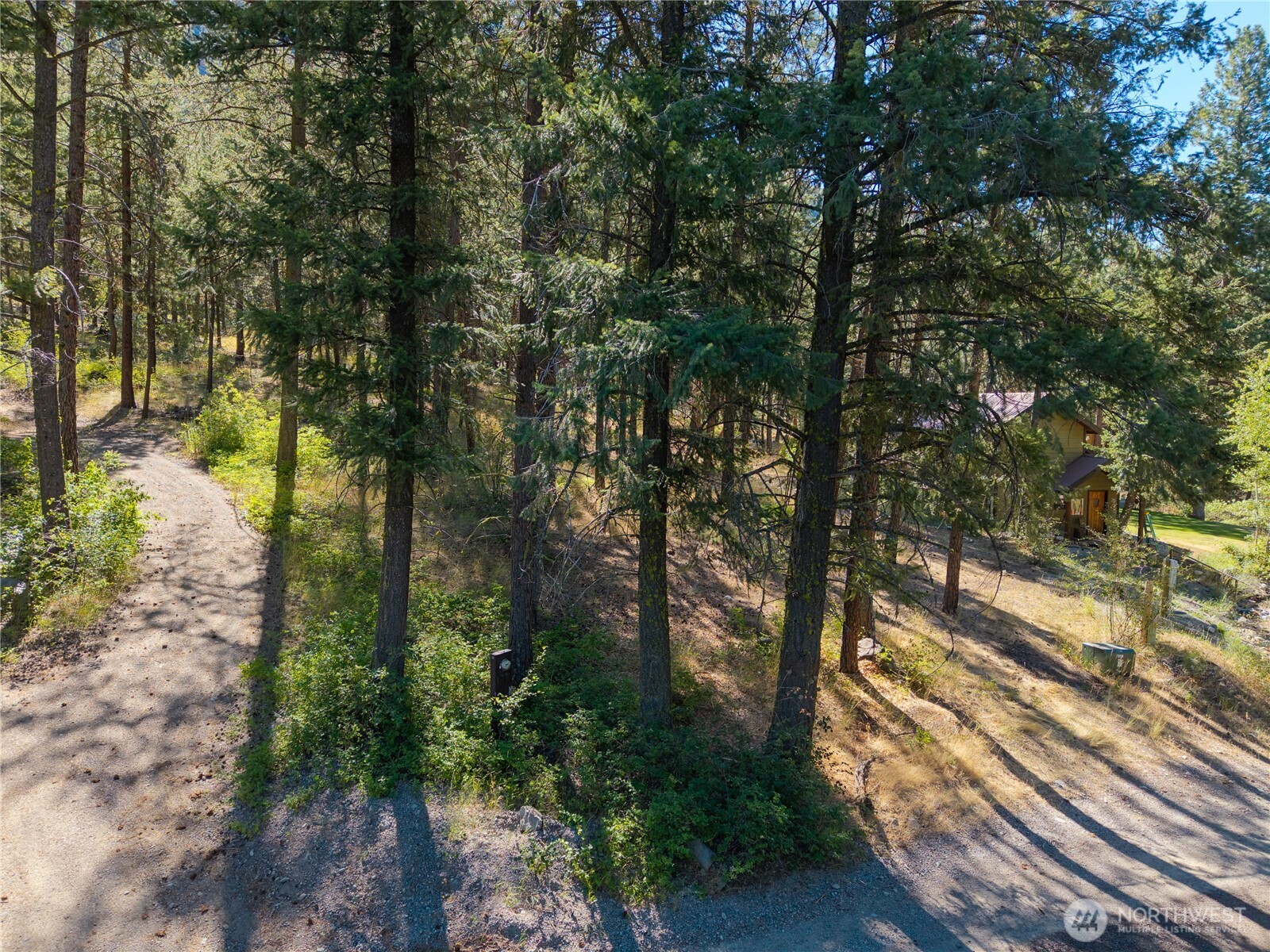 16 Highland Meadow Road