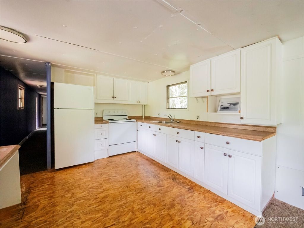 listing image 9369062848024103741