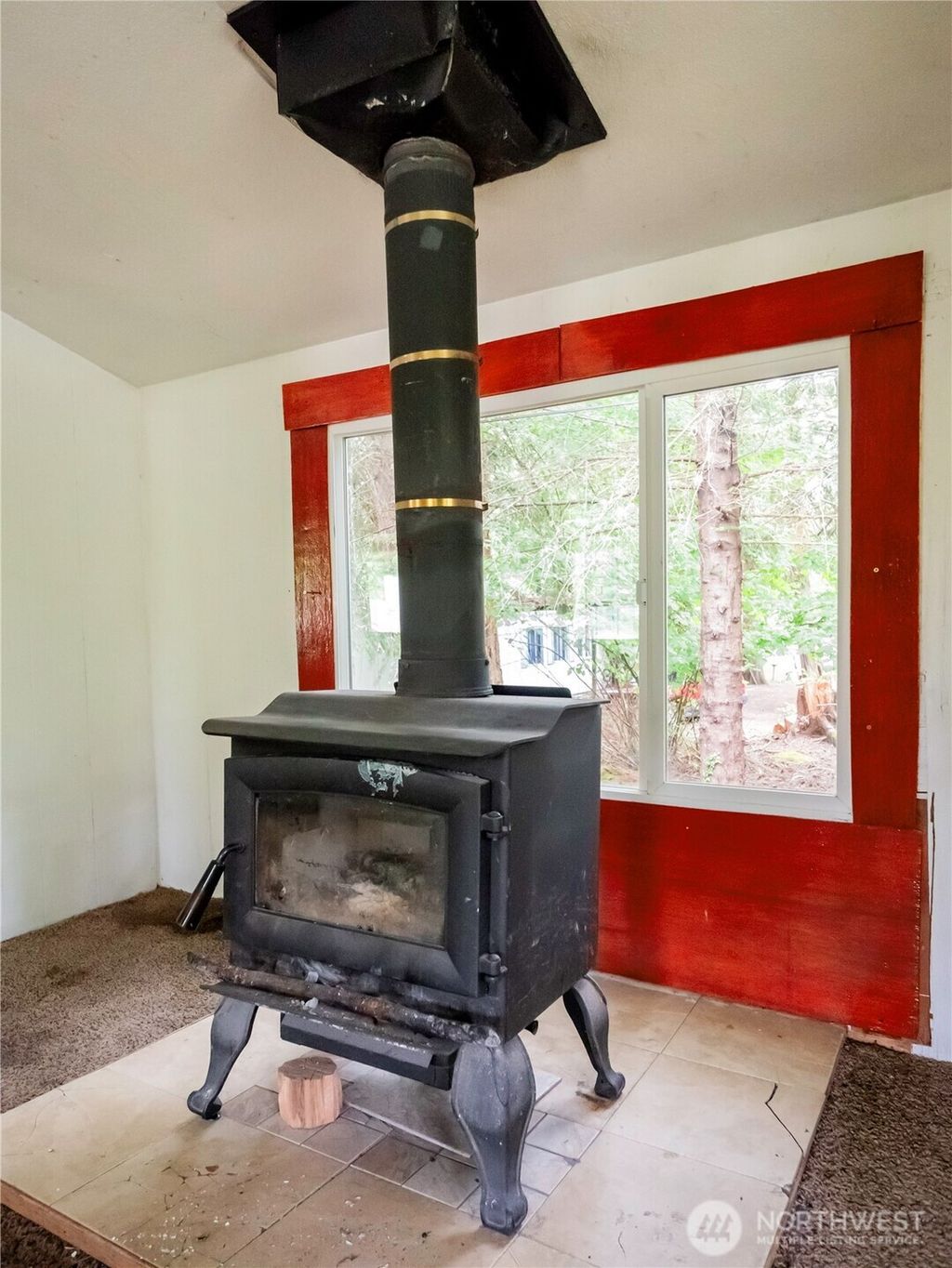 listing image 9364645073444008846