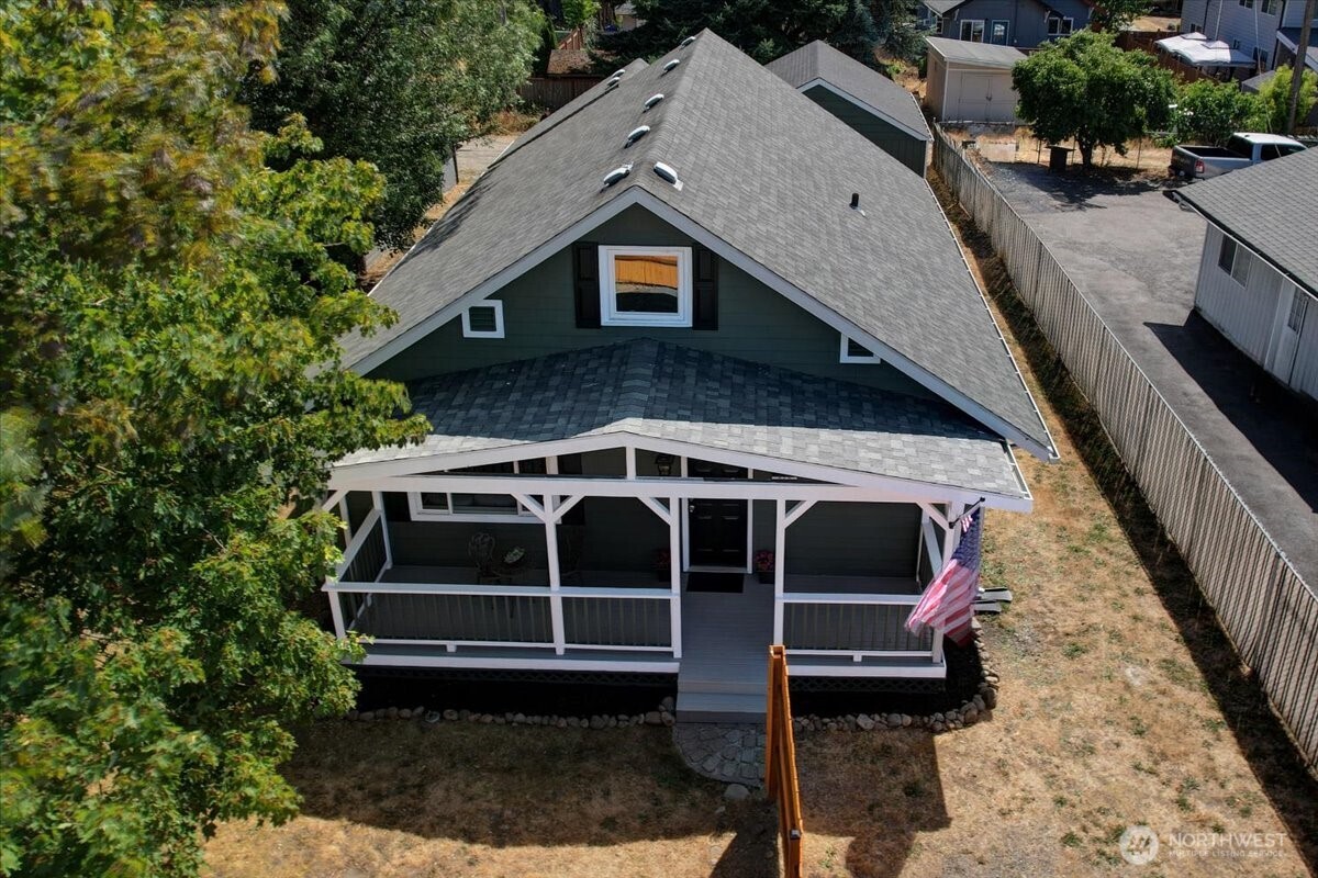 868 S 84th Street