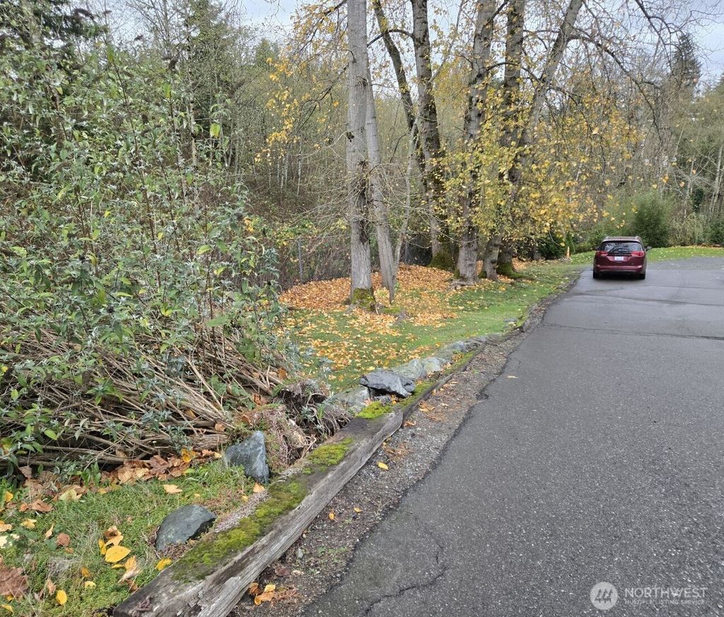 Photo of 8201 5th Avenue W, Everett, WA 98204 (MLS # 2514826)