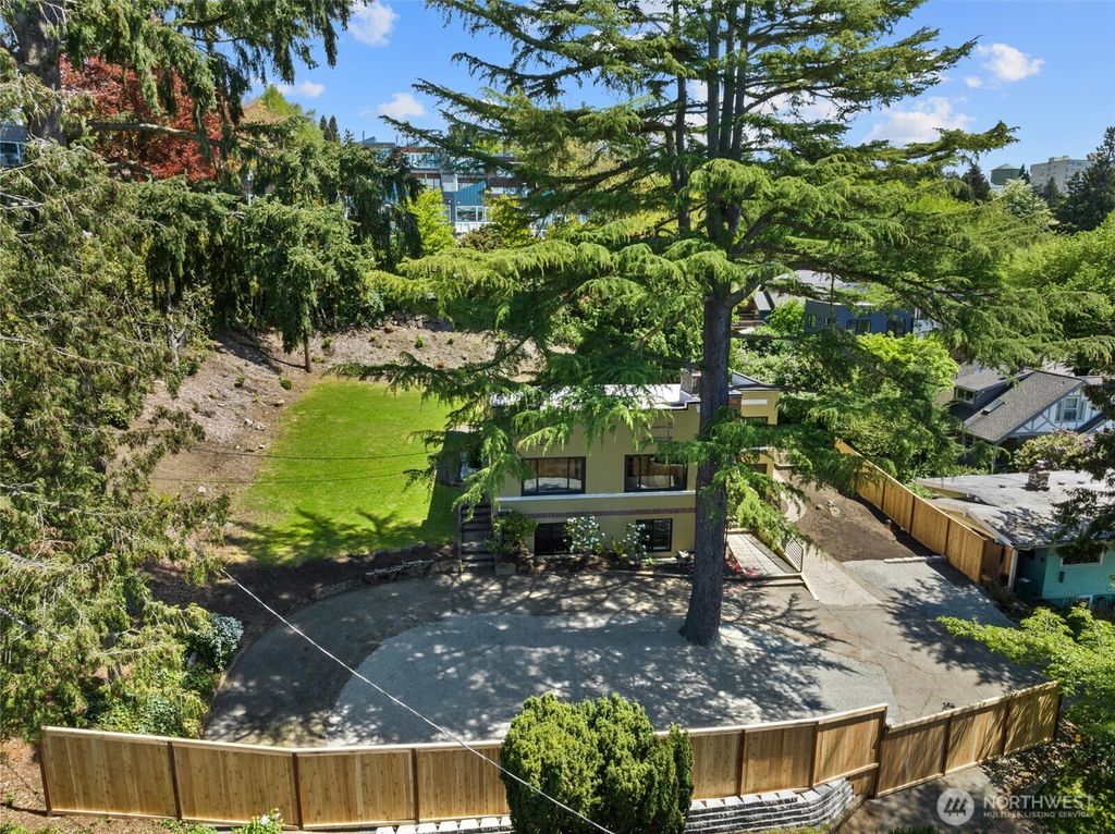 Photo of 130 NW 56th Street, Seattle, WA 98107 (MLS # 2428052)