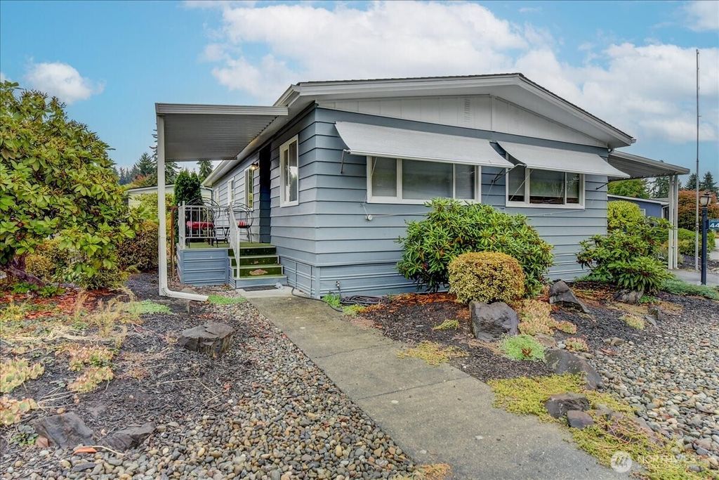 Photo of 1121 244th Street SW #44, Bothell, WA 98021 (MLS # 2444175)