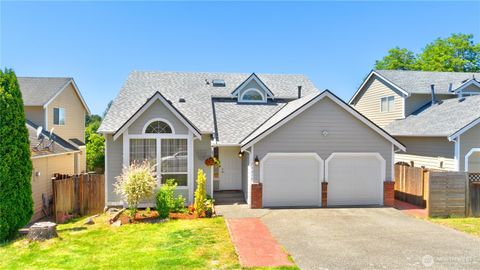 Photo of 24019 114Th Place SE, Kent, WA 98030 (MLS # 2539301)