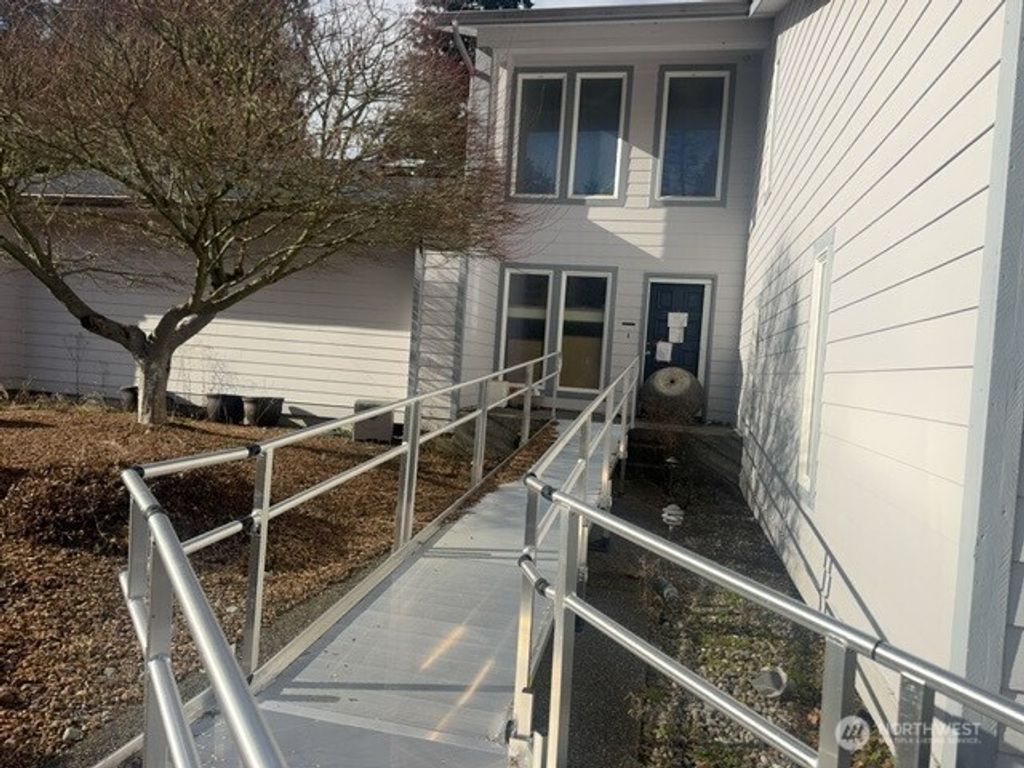 Photo of 2417 Greenhaven Place NW, Bremerton, WA 98312 (MLS # 2506564)