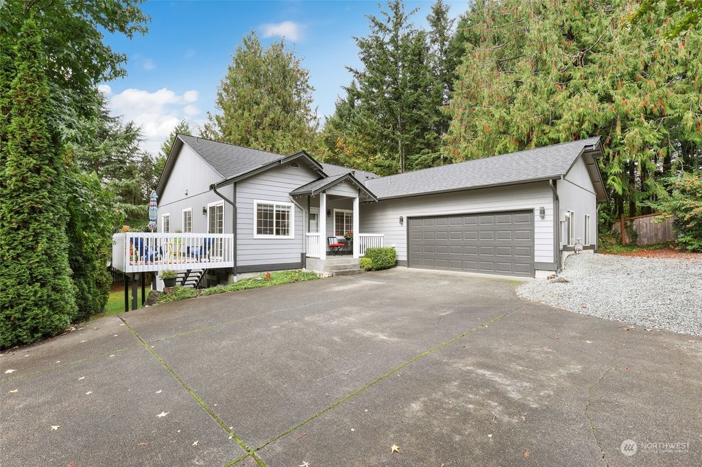 Photo of 25322 Cumberland Way, Black Diamond, WA 98010 (MLS # 2323378)