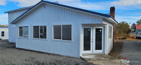 40 Cherry Street S, Soap Lake, WA 98851 - MLS#: 2322011